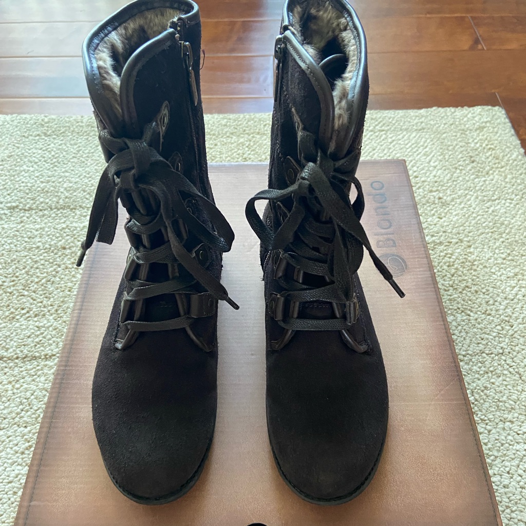 Blonde Boot